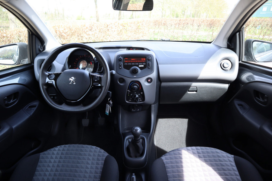 Peugeot 108 1.0 e-VTi Active | 5drs. | Bluetooth | Airco |