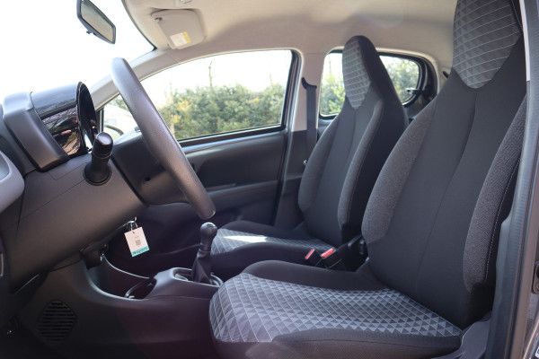 Peugeot 108 1.0 e-VTi Active | 5drs. | Bluetooth | Airco |