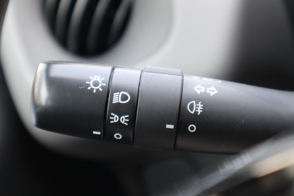 Peugeot 108 1.0 e-VTi Active | 5drs. | Bluetooth | Airco |