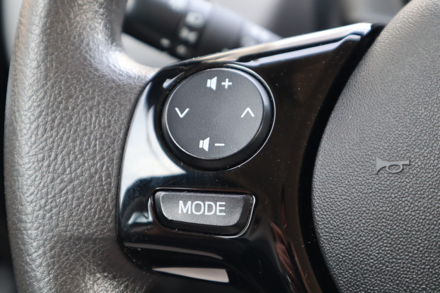 Peugeot 108 1.0 e-VTi Active | 5drs. | Bluetooth | Airco |