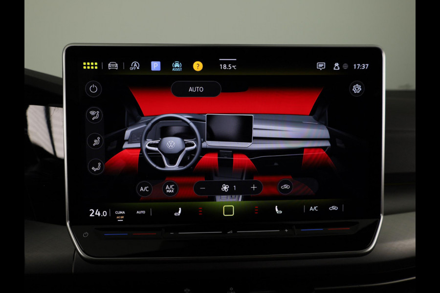 Volkswagen Golf variant Life Business 1.5 TSI 85 kW / 116 pk Variant 6 ver | Navigatie | Stoelverwarming | Carplay & Android auto | Parkeersensoren | Ergo stoelen |