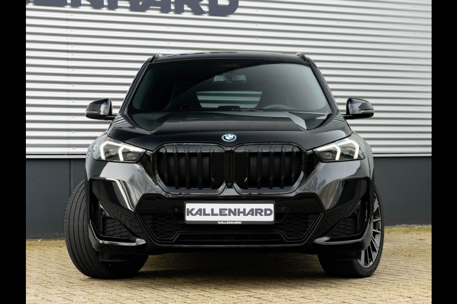 BMW X1 xDrive30e M-Sport Pro - M-Zetels - Full-Option - NP76.000