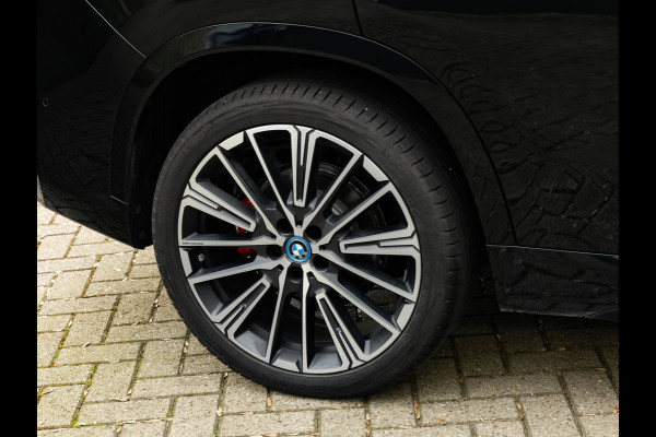 BMW X1 xDrive30e M-Sport Pro - M-Zetels - Full-Option - NP76.000