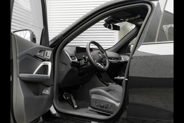 BMW X1 xDrive30e M-Sport Pro - M-Zetels - Full-Option - NP76.000