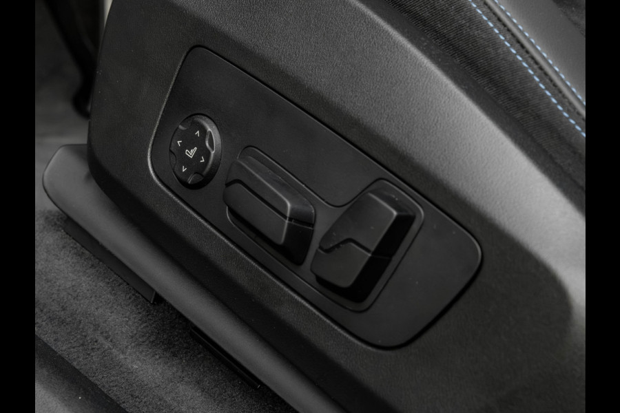 BMW X1 xDrive30e M-Sport Pro - M-Zetels - Full-Option - NP76.000