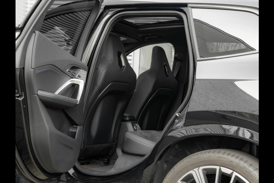 BMW X1 xDrive30e M-Sport Pro - M-Zetels - Full-Option - NP76.000