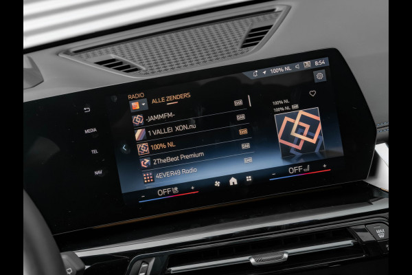 BMW X1 xDrive30e M-Sport Pro - M-Zetels - Full-Option - NP76.000