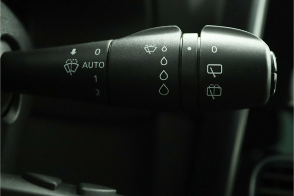 Renault Clio 0.9 TCe Limited Airco - Apple Carplay/Android Auto - Cruise Control - Keyless Entry - Navigatie - Virena Verzekerheids €895,-