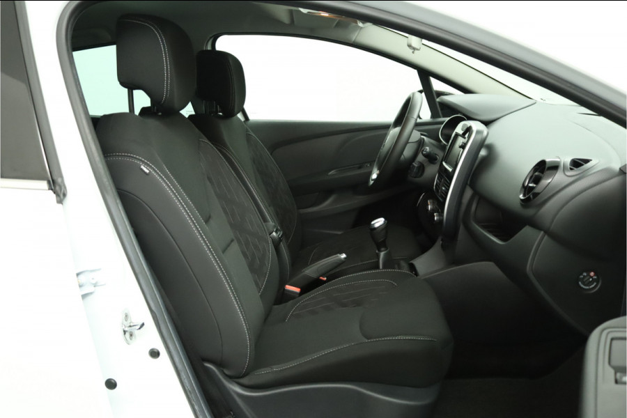 Renault Clio 0.9 TCe Limited Airco - Apple Carplay/Android Auto - Cruise Control - Keyless Entry - Navigatie - Virena Verzekerheids €895,-