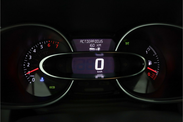 Renault Clio 0.9 TCe Limited Airco - Apple Carplay/Android Auto - Cruise Control - Keyless Entry - Navigatie - Virena Verzekerheids €895,-