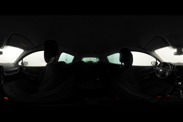 Renault Clio 0.9 TCe Limited Airco - Apple Carplay/Android Auto - Cruise Control - Keyless Entry - Navigatie - Virena Verzekerheids €895,-