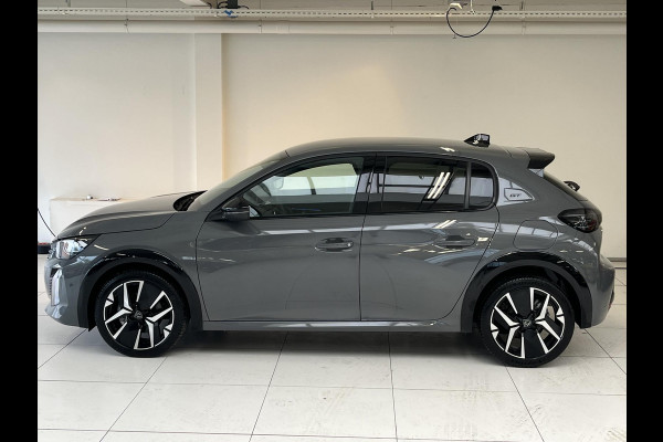 Peugeot 208 1.2 Hybrid 110 e-DCS6 GT Vision en navigation pack, Drive assist plus pack, Gris Selenium metaallak.