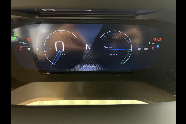Peugeot 208 1.2 Hybrid 110 e-DCS6 GT Vision en navigation pack, Drive assist plus pack, Gris Selenium metaallak.