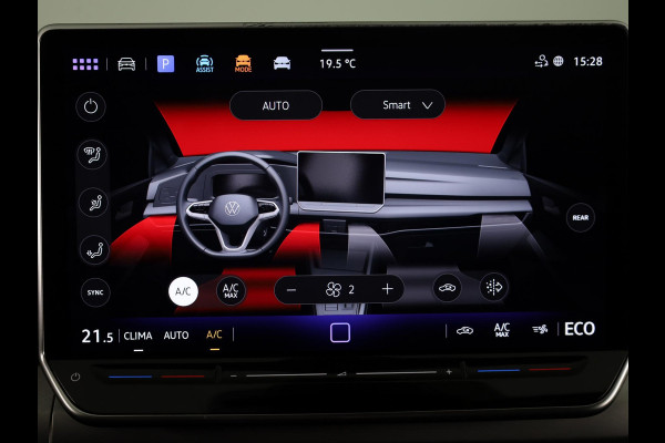 Volkswagen Golf 1.5 eHybrid Life Edition | Achteruitrijcamera | Navigatie | Carplay & Android Auto |