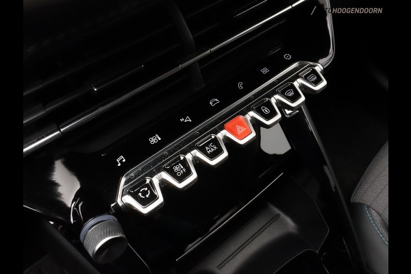 Peugeot 208 1.2 PureTech Allure Sport (ACHTERUITRIJCAMERA,APPLE CARPLAY,L.M. VELGEN,LED,LANE ASSIST,CRUISE CONTROL,TOPCONDITIE)