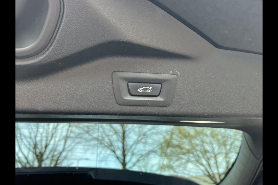 BMW X5 xDrive45e High Executive HARMAN KARDON| ELEK. TREKHAAK|ELEK. SCHUIF/ KANTELDAK| ACHTERBANK VERWARMING| HEAD-UP DISPLAY| DODE HOEK SENSOR| CAMERA| ACHTERAS BESTURING