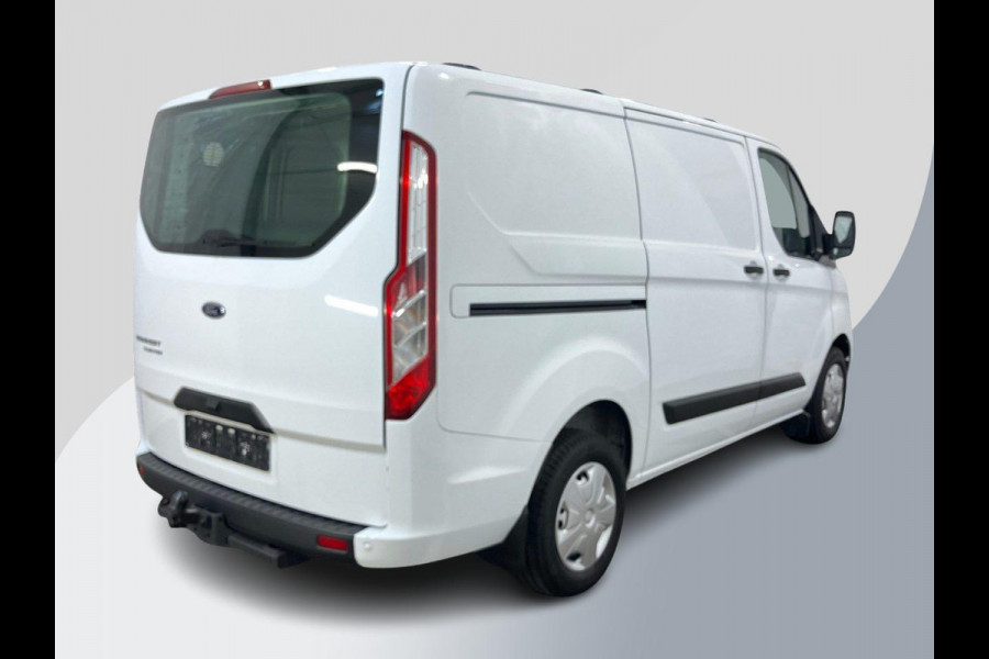 Ford Transit Custom 300 2.0 TDCI L1H1 Trend | 130pk | Trekhaak | Navigatie | Achteruitrijcamera | Lederen Bekleding