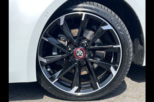 Toyota Corolla Touring Sports 2.0 Hybrid GR-Sport Plus | Pano | Camera | JBL Audio | 18 inch | Carplay