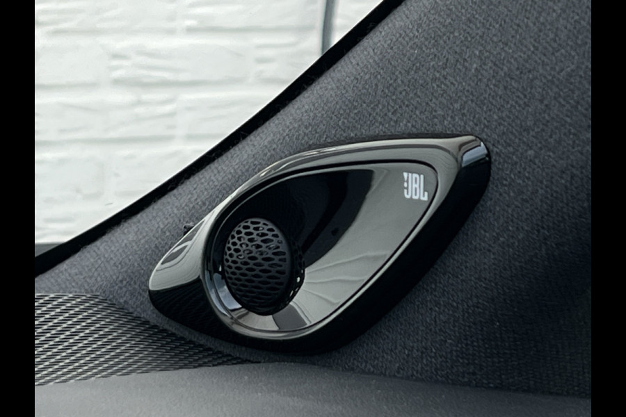 Toyota Corolla Touring Sports 2.0 Hybrid GR-Sport Plus | Pano | Camera | JBL Audio | 18 inch | Carplay