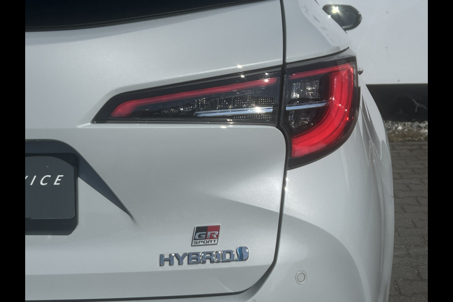 Toyota Corolla Touring Sports 2.0 Hybrid GR-Sport Plus | Pano | Camera | JBL Audio | 18 inch | Carplay