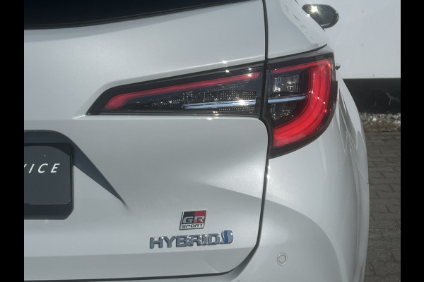 Toyota Corolla Touring Sports 2.0 Hybrid GR-Sport Plus | Pano | Camera | JBL Audio | 18 inch | Carplay