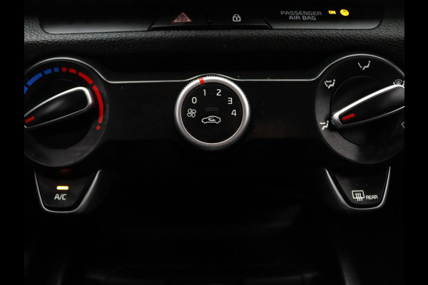 Kia Stonic 1.0 T-GDi ComfortPlusLine Navigator Camera | Cruise | Navi | Parkeersensoren achter
