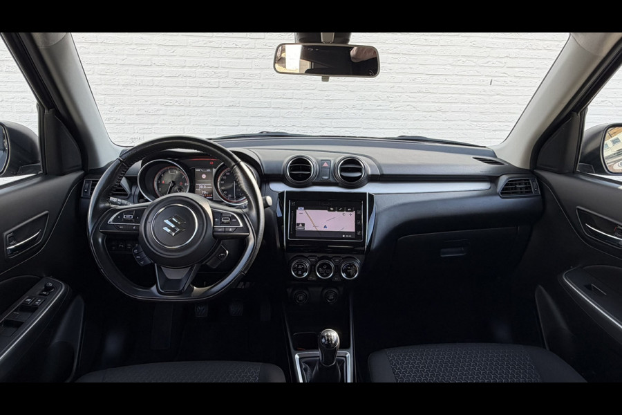Suzuki Swift 1.2 Style Hybrid Camera+Pdc Clima Cruise Adaptive Cruise Stoelverwarming Carplay