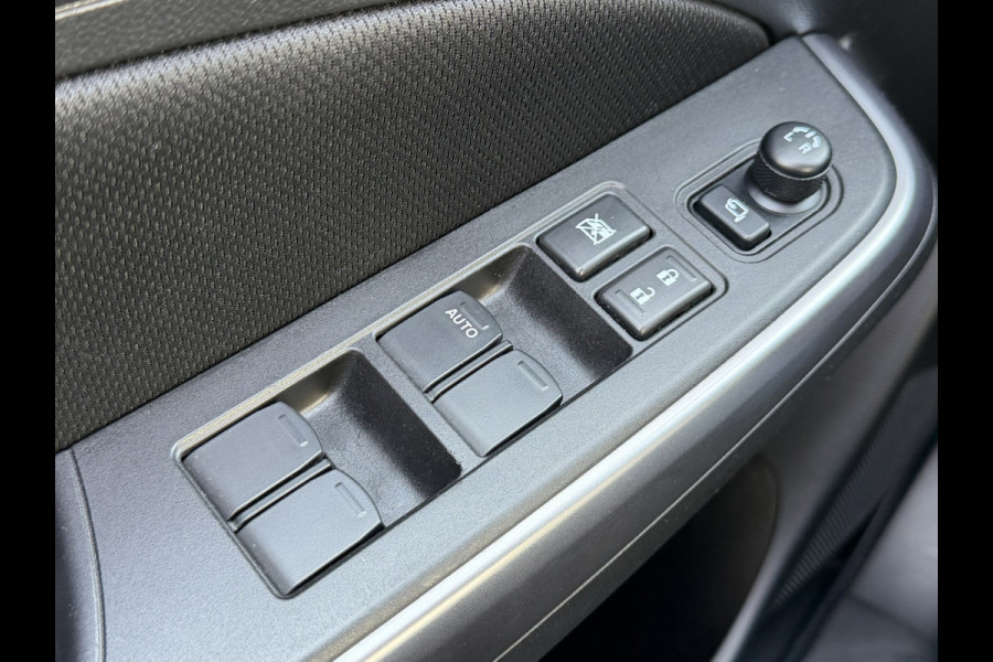 Suzuki Swift 1.2 Style Hybrid Camera+Pdc Clima Cruise Adaptive Cruise Stoelverwarming Carplay