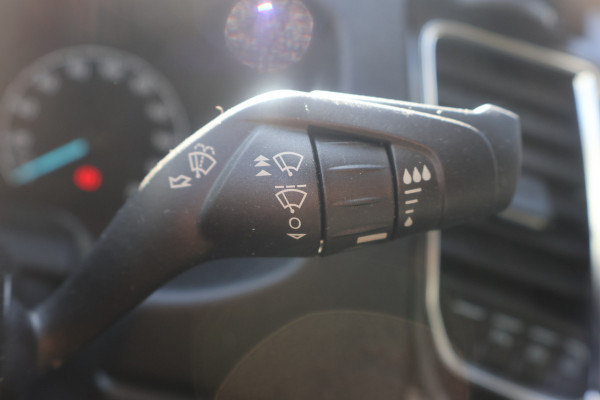 Ford Transit Custom 2.0 TDCI L1H1 Limited DC Automaat Marge BTW Vrij