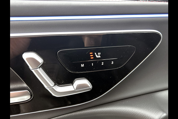 Mercedes-Benz E-Klasse AMG 53 4MATIC+ / NL Auto / Luchtvering (AMG RIDE CONTROL) / Panoramadak / Night Pakket / MBUX Superscreen / Achterasbesturing / Burmester / Plug-in hybride / Elektrisch rijbereik tot ca. 100 km /