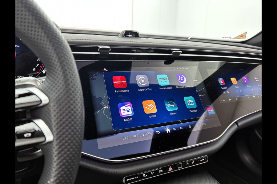 Mercedes-Benz E-Klasse AMG 53 4MATIC+ / NL Auto / Luchtvering (AMG RIDE CONTROL) / Panoramadak / Night Pakket / MBUX Superscreen / Achterasbesturing / Burmester / Plug-in hybride / Elektrisch rijbereik tot ca. 100 km /