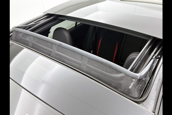 Mercedes-Benz E-Klasse AMG 53 4MATIC+ / NL Auto / Luchtvering (AMG RIDE CONTROL) / Panoramadak / Night Pakket / MBUX Superscreen / Achterasbesturing / Burmester / Plug-in hybride / Elektrisch rijbereik tot ca. 100 km /