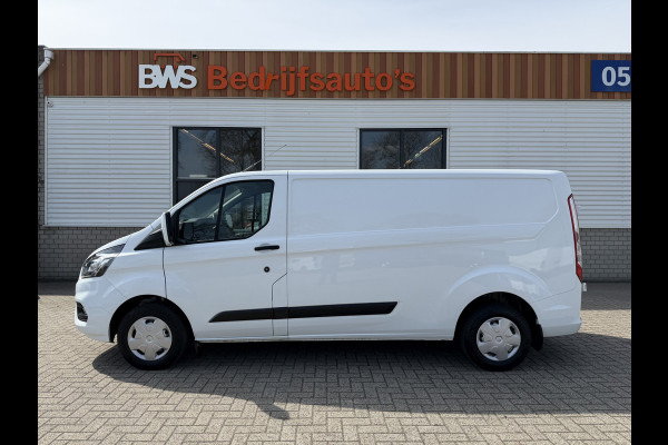 Ford Transit Custom 300 2.0 TDCI 130pk L2H1 Trend / vaste prijs rijklaar € 17.950 ex btw / ingerichte laadruimte / euro 6 / bpm vrij / trekhaak 2800 kg / airco / cruise / navigatie / camera !