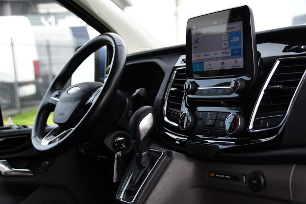 Ford Transit Custom 2.0 TDCI L1H1 Sport Edition Camera, Cruise, Carplay, 130pk, Sensoren, Trekhaak, Leder, LED, 2 x Schuifdeur, Stoelverwarming, Uniek!