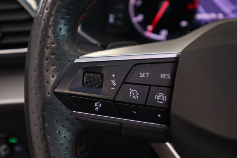 Seat Tarraco 1.5 TSI FR Business Intense 7p. Beast Audio Trekhaak Pano ACC Keyless entry/go