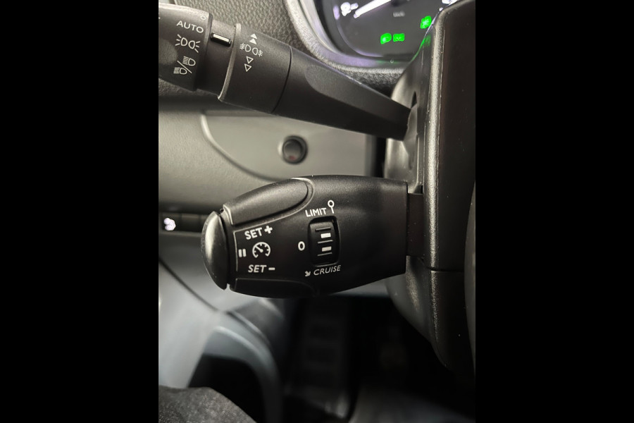 Opel Vivaro L3H1 SERVICEWAGEN 1.5 CDTI 102PK euro6 Edition 3Persoons, Imperiaal, Kasten, Airco, Trekhaak 2000KG, RIJKLAARPRIJS!