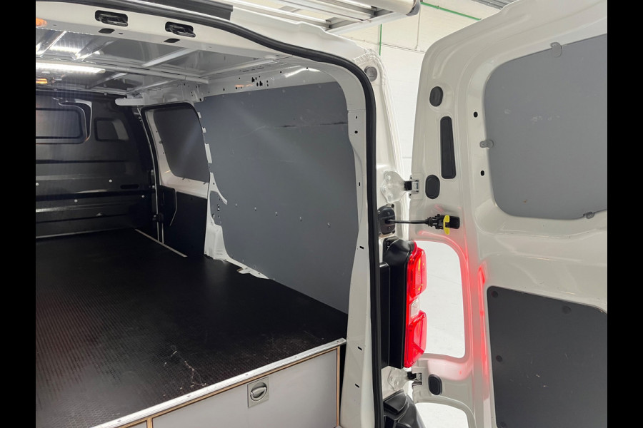 Opel Vivaro L3H1 SERVICEWAGEN 1.5 CDTI 102PK euro6 Edition 3Persoons, Imperiaal, Kasten, Airco, Trekhaak 2000KG, RIJKLAARPRIJS!
