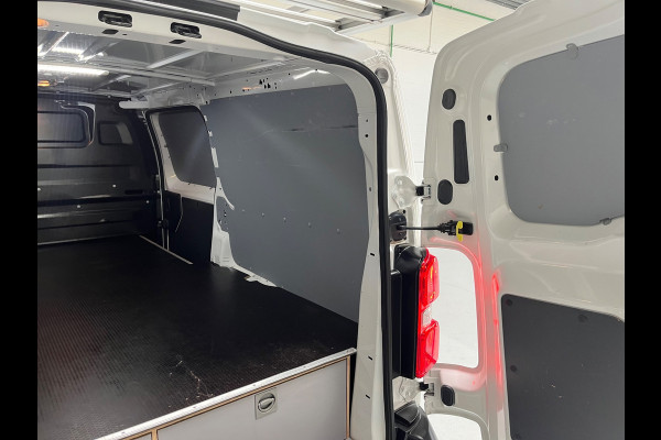 Opel Vivaro L3H1 SERVICEWAGEN 1.5 CDTI 102PK euro6 Edition 3Persoons, Imperiaal, Kasten, Airco, Trekhaak 2000KG, RIJKLAARPRIJS!