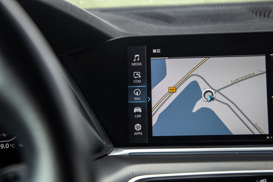 BMW X5 xDrive45e High Executive CARPLAY / CAMERA / DEALER ONDERHOUDEN / BRUIN LEER / STOELVERWARMING