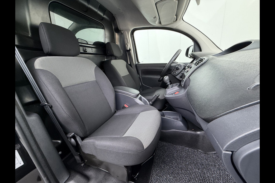 Renault Kangoo 1.5 dCi 111PK! EURO6, 6 bak! Navigatie, Cruise, Trekhaak