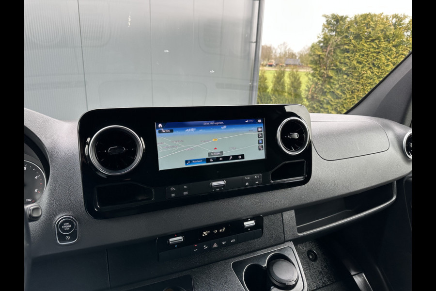 Mercedes-Benz Sprinter 315 CDI / 9G-TRONIC / L2H2 / 2x SCHUIFDEUR / 3.5 TONS TREKHAAK / LED / MBUX / CAMERA / CRUISE / AIRCO / BLINDSPOT
