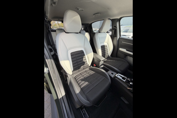 Citroën Ë-C3 Aircross Max 113pk 44 kWh (Camera - Parkeersensoren V+A - Automatische Airco - LED - Navigatie - Apple Carplay - 17"incl 4S - Two Tone)