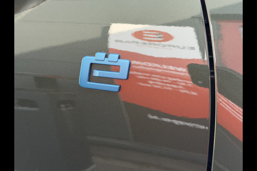 Citroën Ë-C3 Aircross Max 113pk 44 kWh (Camera - Parkeersensoren V+A - Automatische Airco - LED - Navigatie - Apple Carplay - 17"incl 4S - Two Tone)