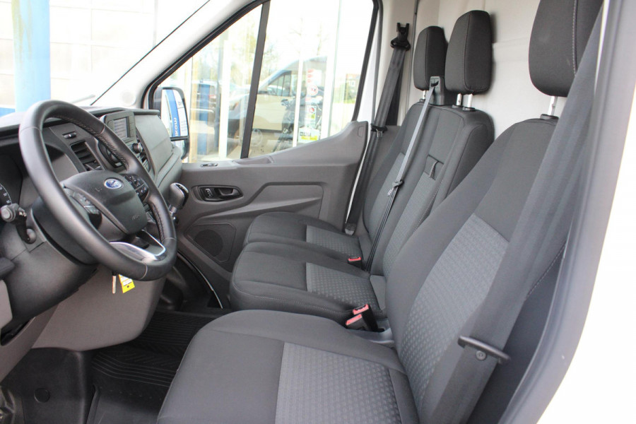 Ford Transit 350L3H2 2,0EcoBlue 96kW Front Trend | Camera | Parkeersensoren | Vloer In Laadruimte | Airco |