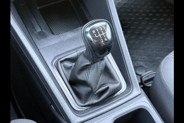 Volkswagen Caddy Cargo 2.0 TDI Comfortline / L1H1 / 1e EIG. / ZEER NETJES !! / AIRCO / CRUISE / TREKHAAK / INRICHTING / PDC