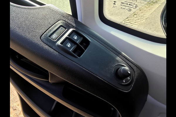 Fiat Ducato 35 2.2 MultiJet L2H2 - 140 Pk - Euro 6 - Navi - ParkeerCamera - Airco - Cruise Control