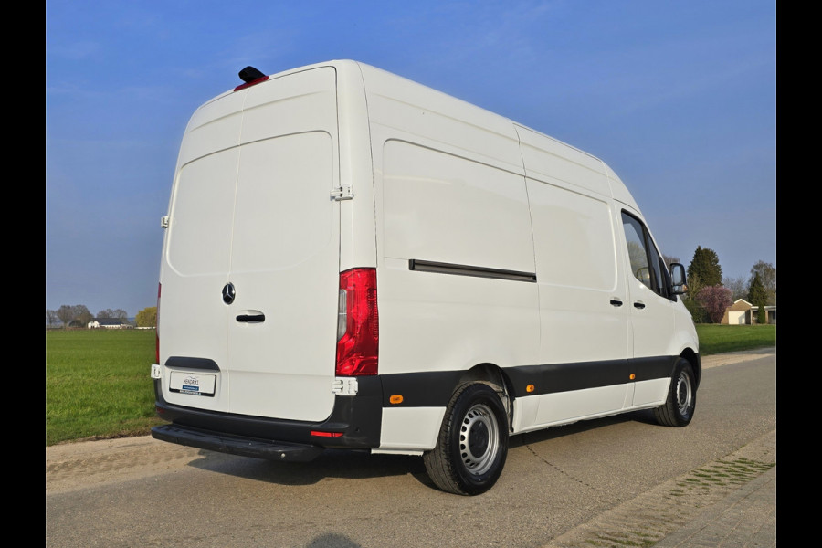 Mercedes-Benz Sprinter 315 1.9 CDI L2 H2 RWD - 150 Pk - Euro 6 - MBUX - ParkeerCamera - Airco - Cruise Control