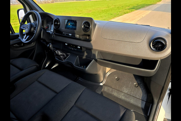 Mercedes-Benz Sprinter 315 1.9 CDI L2 H2 RWD - 150 Pk - Euro 6 - MBUX - ParkeerCamera - Airco - Cruise Control