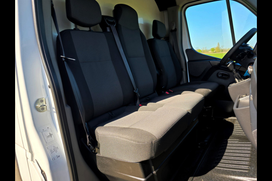 Renault Master T35 2.3 dCi Lowliner - 145 Pk - Euro 6 - Airco - Cruise Control