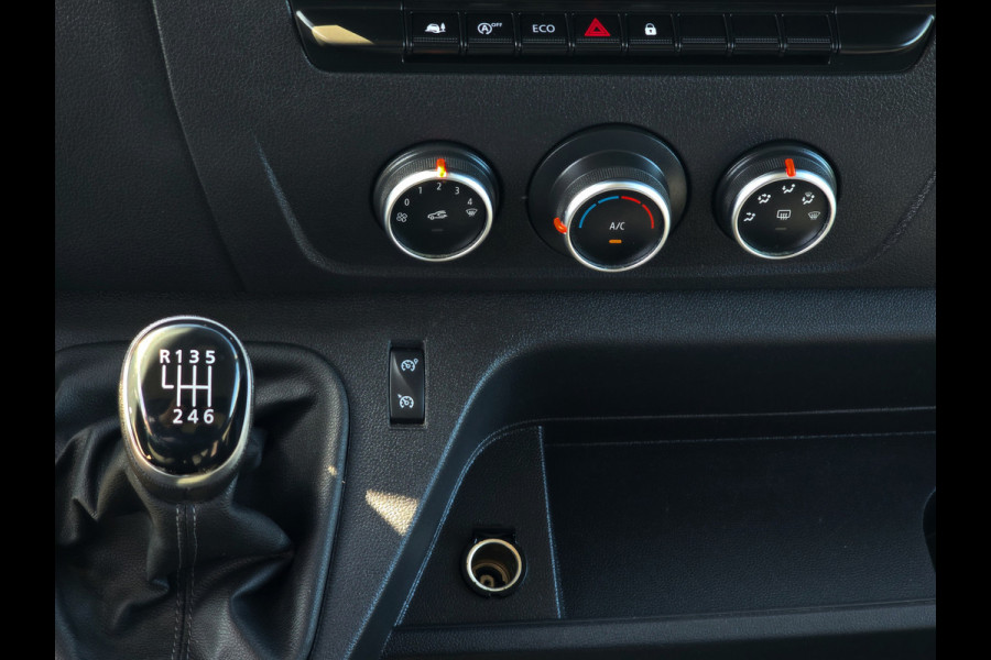 Renault Master T35 2.3 dCi Lowliner - 145 Pk - Euro 6 - Airco - Cruise Control